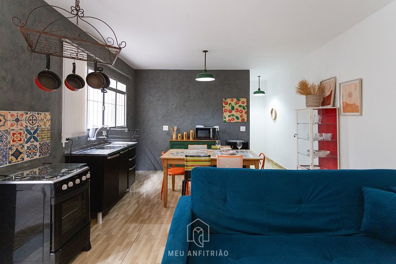 Loft for 4 people near Santa Cecília subway