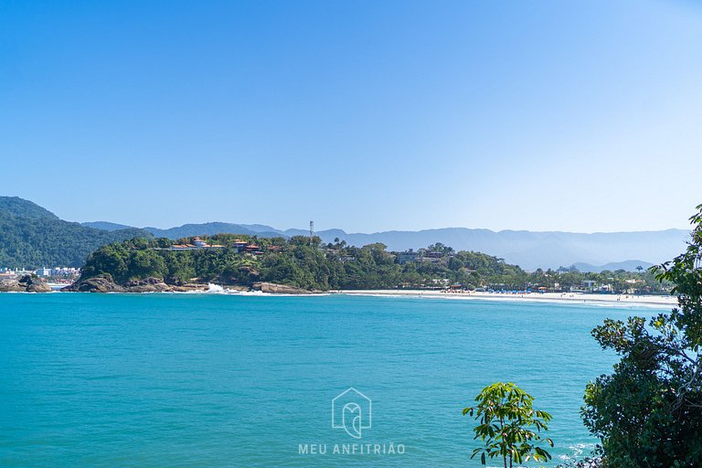 Mansão com lazer e vista para o mar em Ubatuba