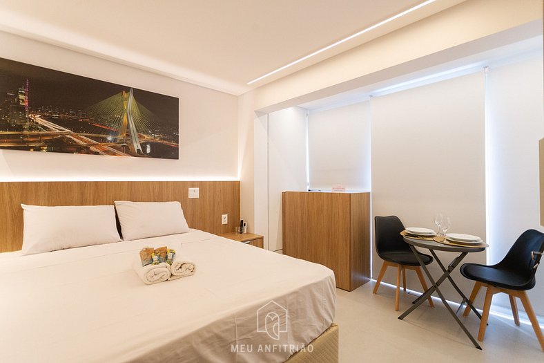 New, complete studio 50m from Vila Madalena subway