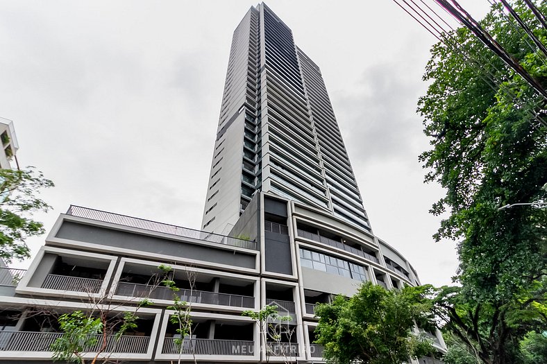 Studio com ar-condicionado e TV na Vila Madalena