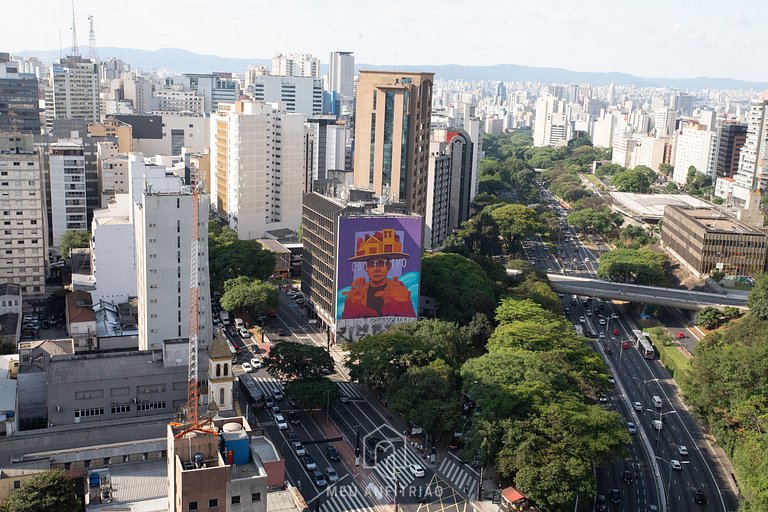 Studio com varanda e lazer acima do metrô Paraíso