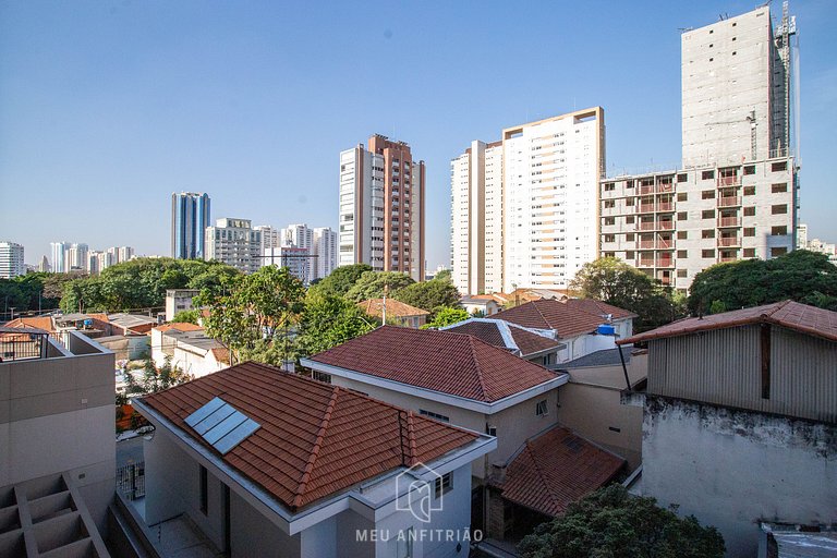 Studio em condomínio com rooftop perto do Allianz