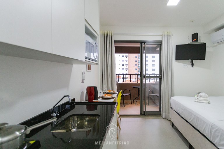 Studio with balcony next to Avenida Jabaquara