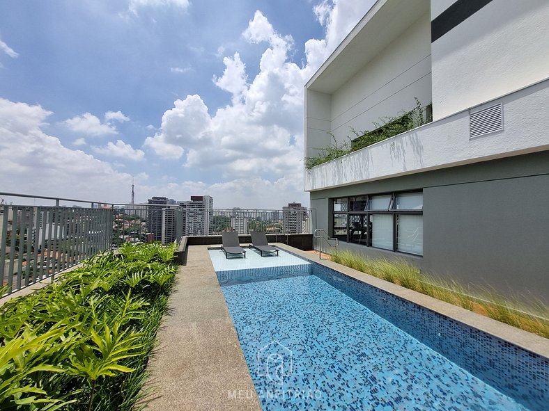 Studio with balcony next to Vila Madalena subway