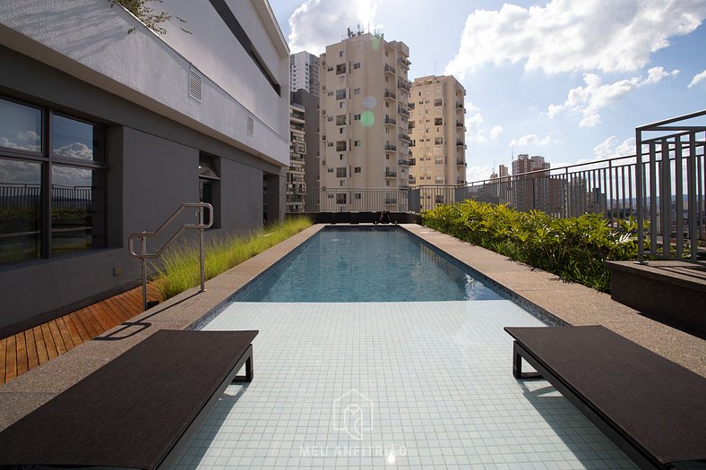 Studio with balcony next to Vila Madalena subway