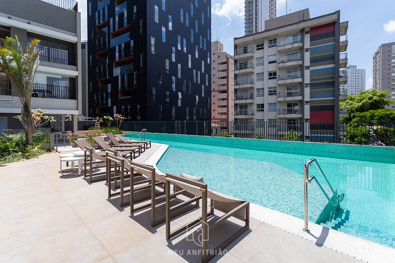 Studio with balcony next to Vila Madalena subway