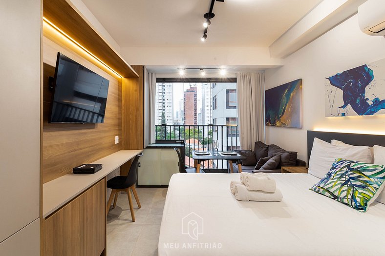 Studio with Smart TV near Campo Belo subway