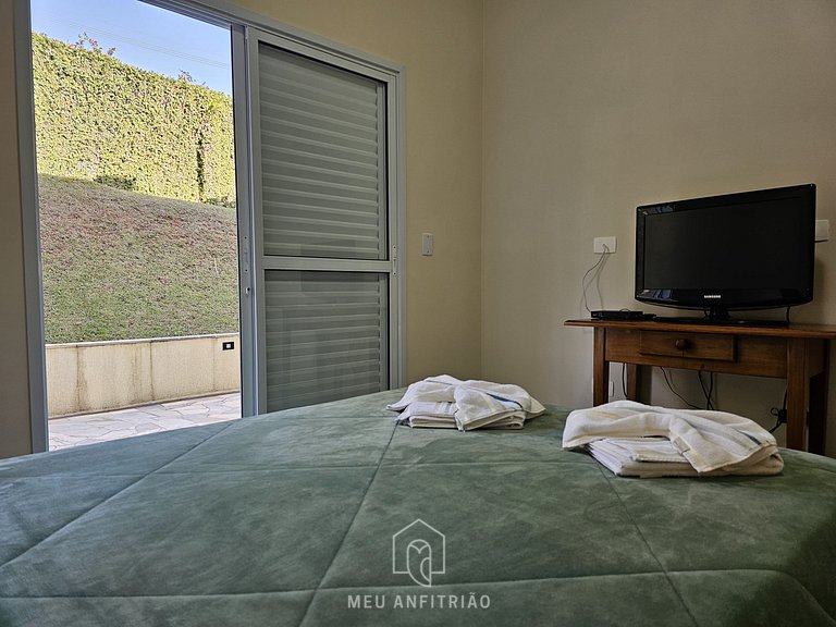 Suite with TV and leisure in a inn in Cantareira