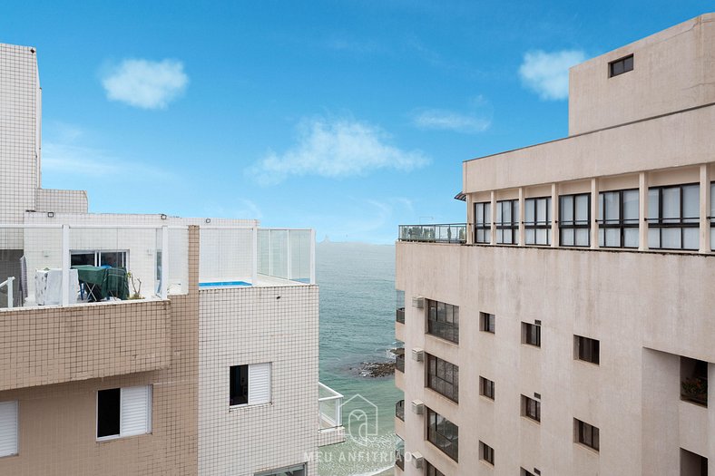 Triplex on the beach with rooftop pool