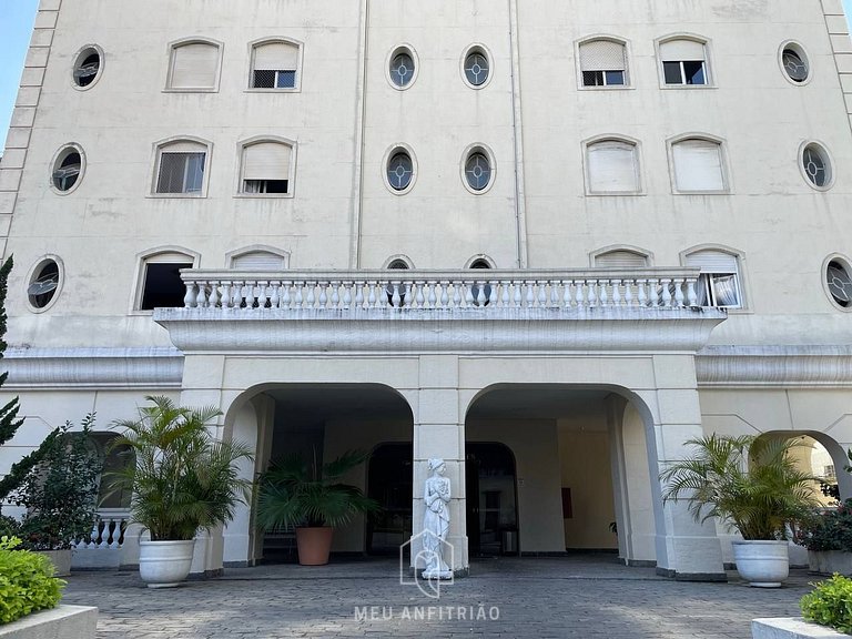 TV y lavadora junto al Teatro São Pedro